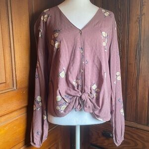 Floral Abercrombie & Fitch Buttoned Down Tie Top